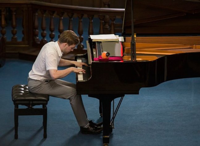 SummerConcert22June2019_PianistMatthewPalmer_byLOuting_web